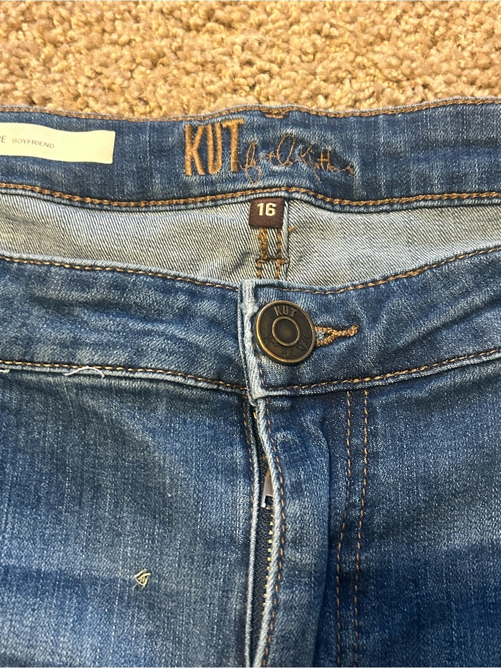 KUT from the Kloth Carrie Boyfriend Jeans Medium Wash - Size 16 - Picture 2 of 12